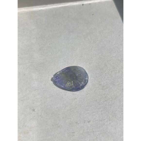 8.50 carat Unheated Tanzanite Cabochon - Picture 5 of 7